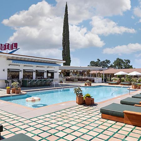 River Lodge Paso - 21 & Over Pool ปาโซโรเบิลส์ ภายนอก รูปภาพ